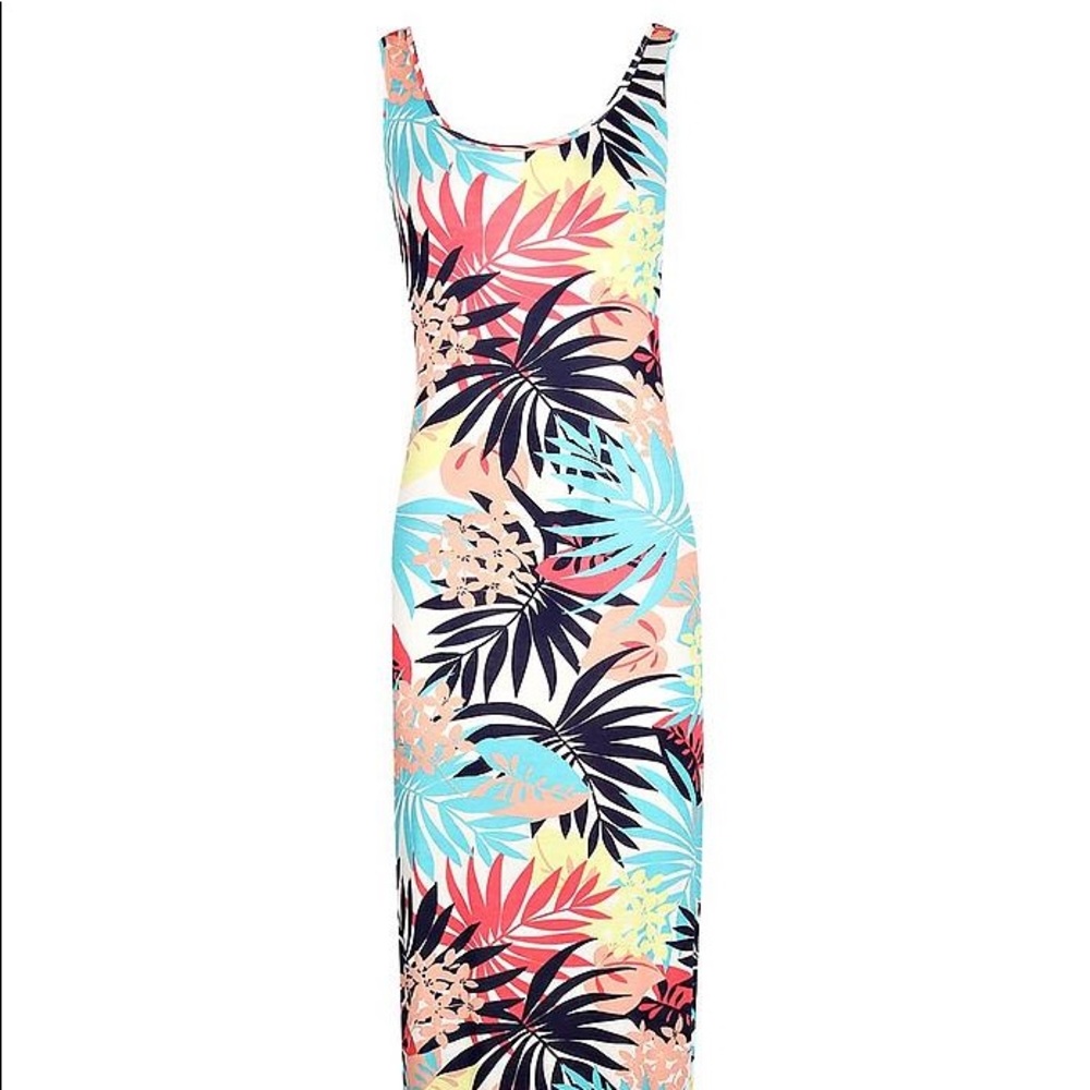 Boohoo Palm Print  Floral Sandy Maxi Dress